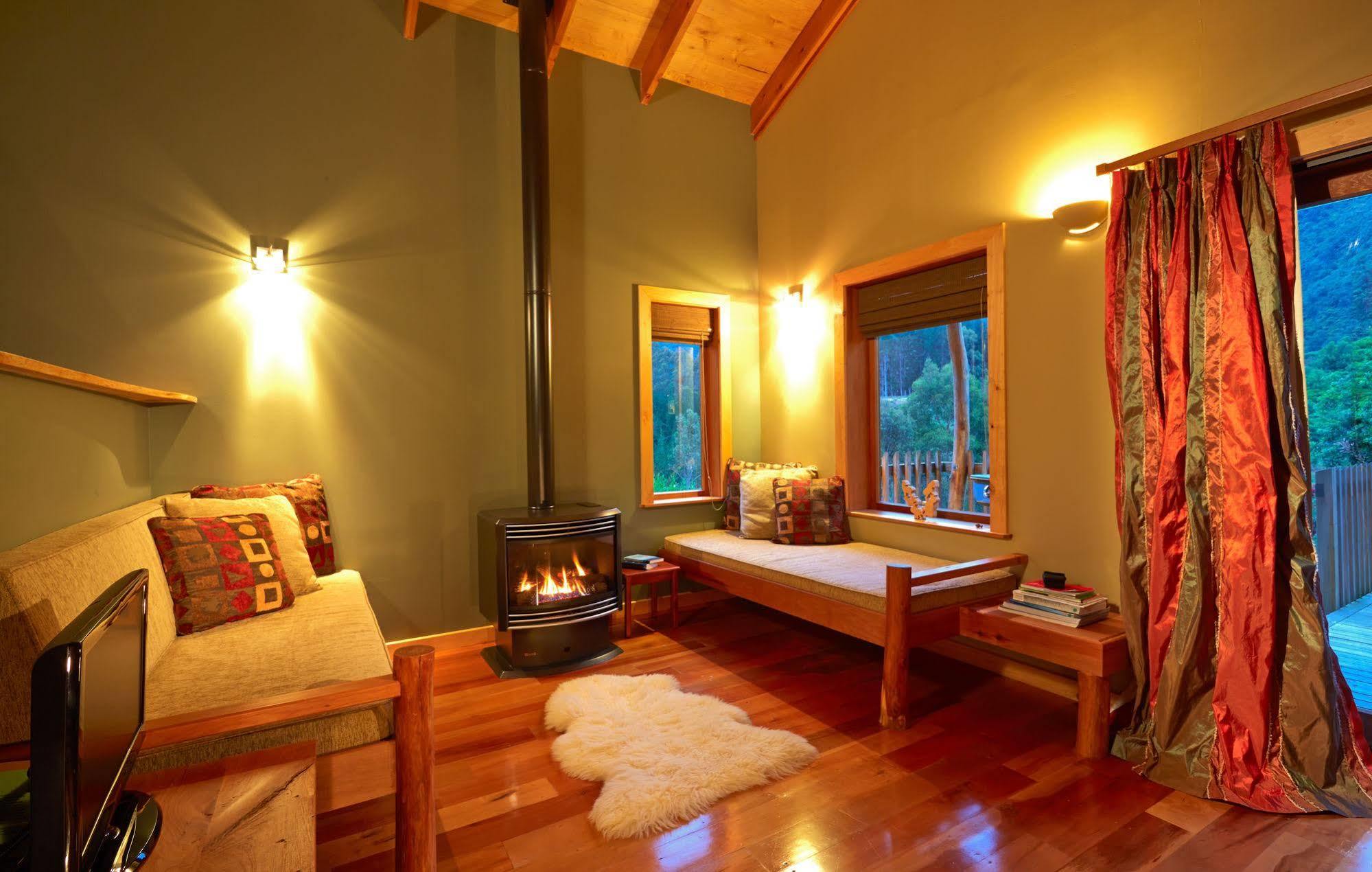 The Resurgence Villa Motueka Bagian luar foto